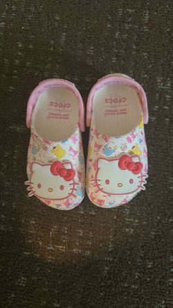 Hello Kitty Crocs