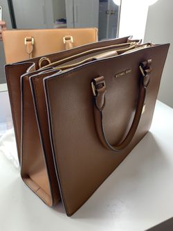 MK PURSE