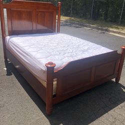 Quality Solid Wood Queen Size Bed Headbord, Footboard, Rails, Mattress And Boxspring Great Condition