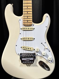 Fender Japan Contemporary Stratocaster (1986–87) – System I Trem – Natural Relic - Olympic White