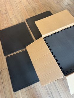 FitRx Pro Interlocking Foam Gym Floor Mats – 12 Tiles (48 sq ft) – Like New