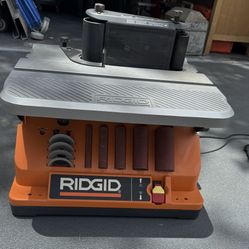 Ridgid Oscillating Edge Belt / Spindle Sander Model EB44242