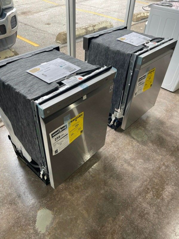 New (un used) Dishwashers GOTTA GO ASAP