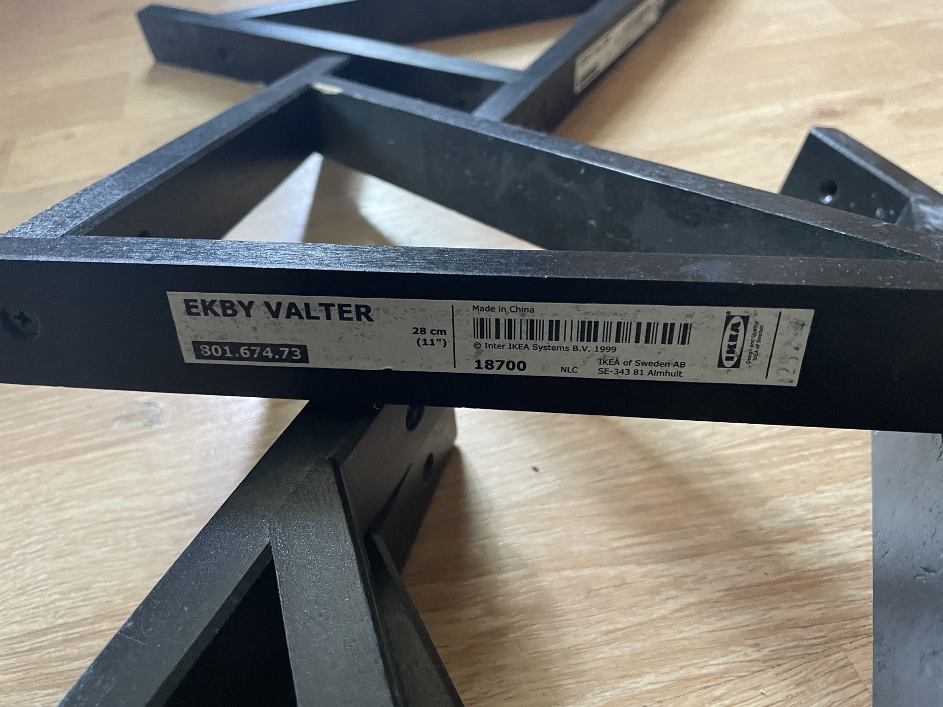 Set of 6 IKEA Shelf Bracket EKBY VALTER 7 1/8” ( 18 cm ) Black 001.674.72,