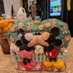 Disney/Mickey Cookie Jar