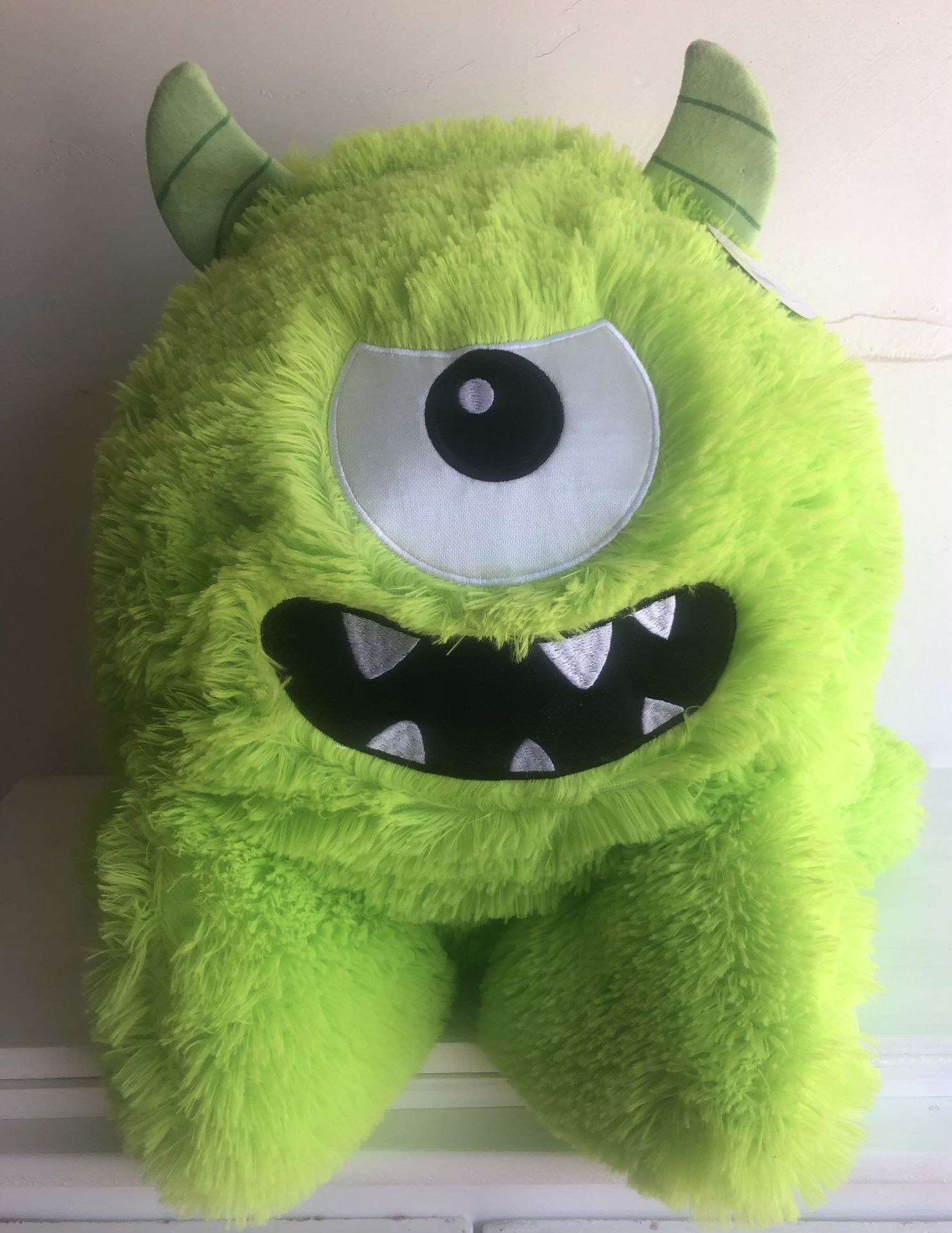 Toys - Monster INC Plush Ball - Green Fuzz .brand New with Tag