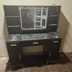 Vanity Desk