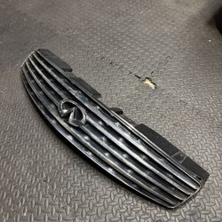 g35 coupe grill/emblem