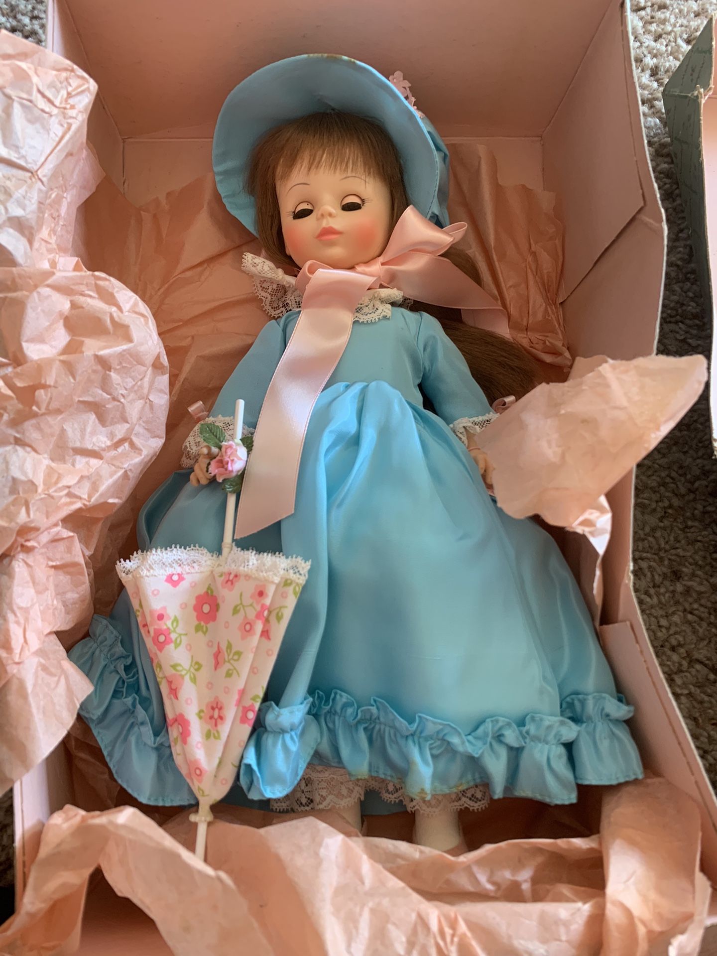 Vintage Madame Alexander Lucinda Doll