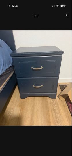 Twin bed and night stand and box