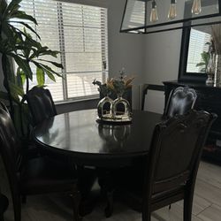 Dinning Table With Chairs And Mirror Stand With Mirror 