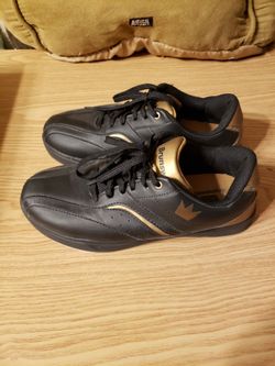 Men's Size 7.5 Wide  Width Brunswick Bowling  Shoes 