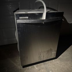 Whirlpool Dishwasher 