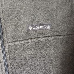 Columbia Men's Basin Trail III Full Zip Fleece jacket in charcoal heather. 