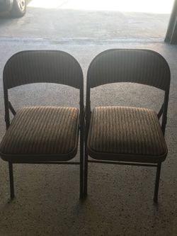 22 Folding chairs