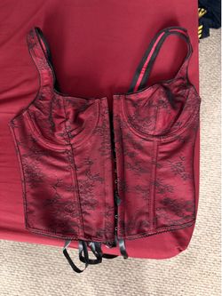Red lace corset top Women’s size S