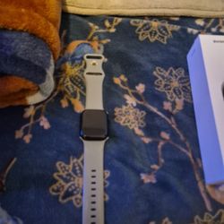 IPAD 9TH GEN. And I Watch 9th Gen