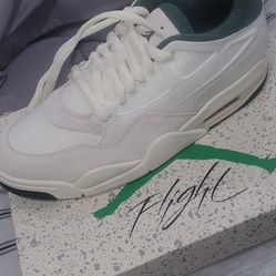 Air Jordan 4 Rm
