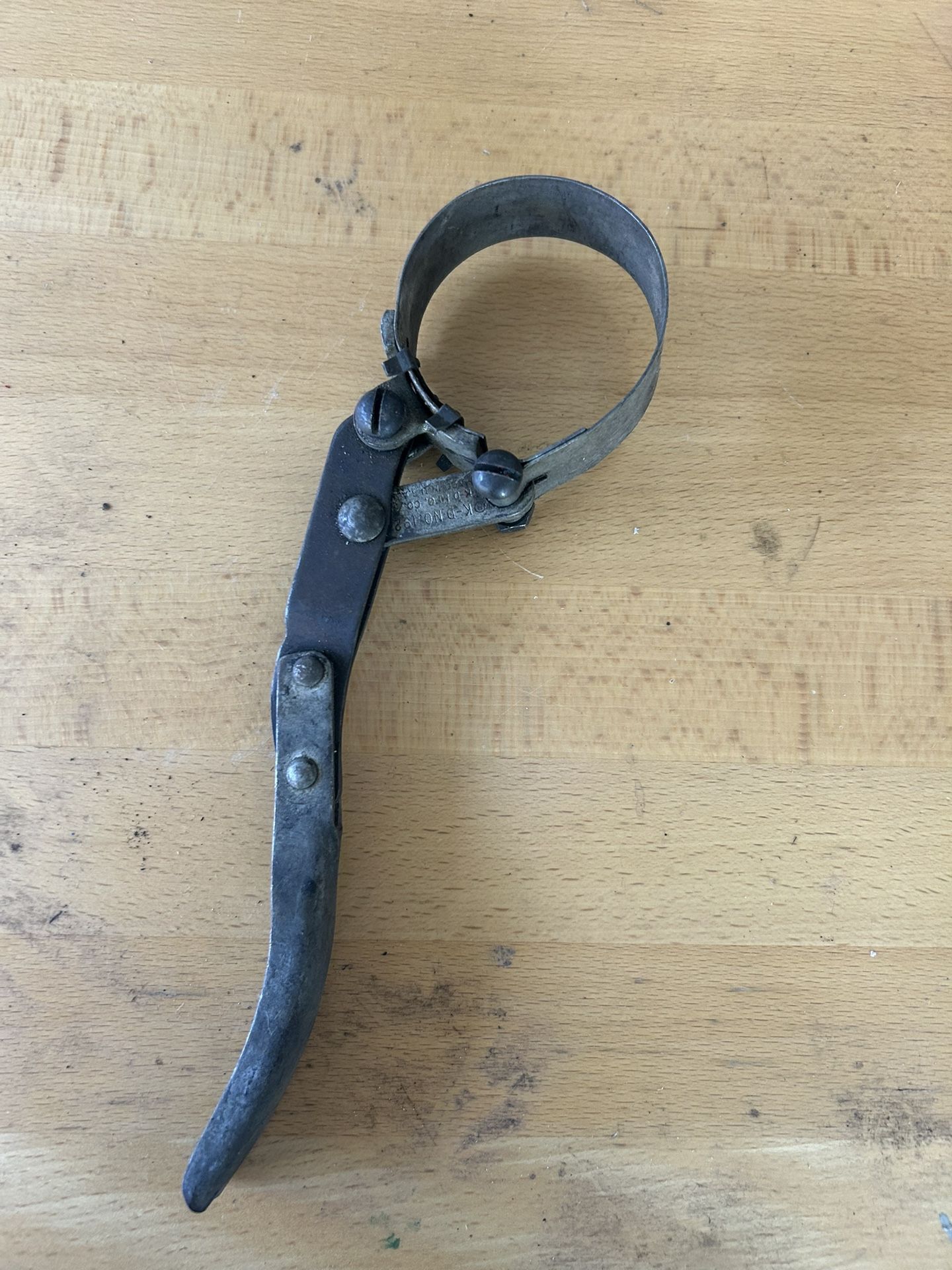 KD Tools Small Universal Band Oil Filter Wrench