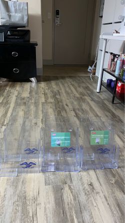 6 flyer holders pick up marina del Rey