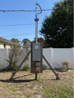 Temporary Power Pole