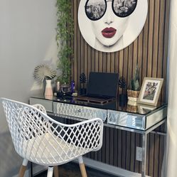 Table And Chair 