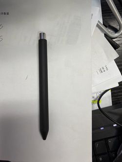 Studio Neat Mark One Retractable Pen