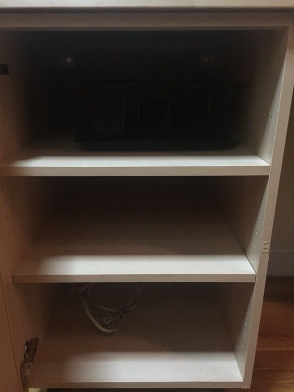 Kitchen cabinet and table