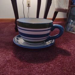 Large Tea Cup