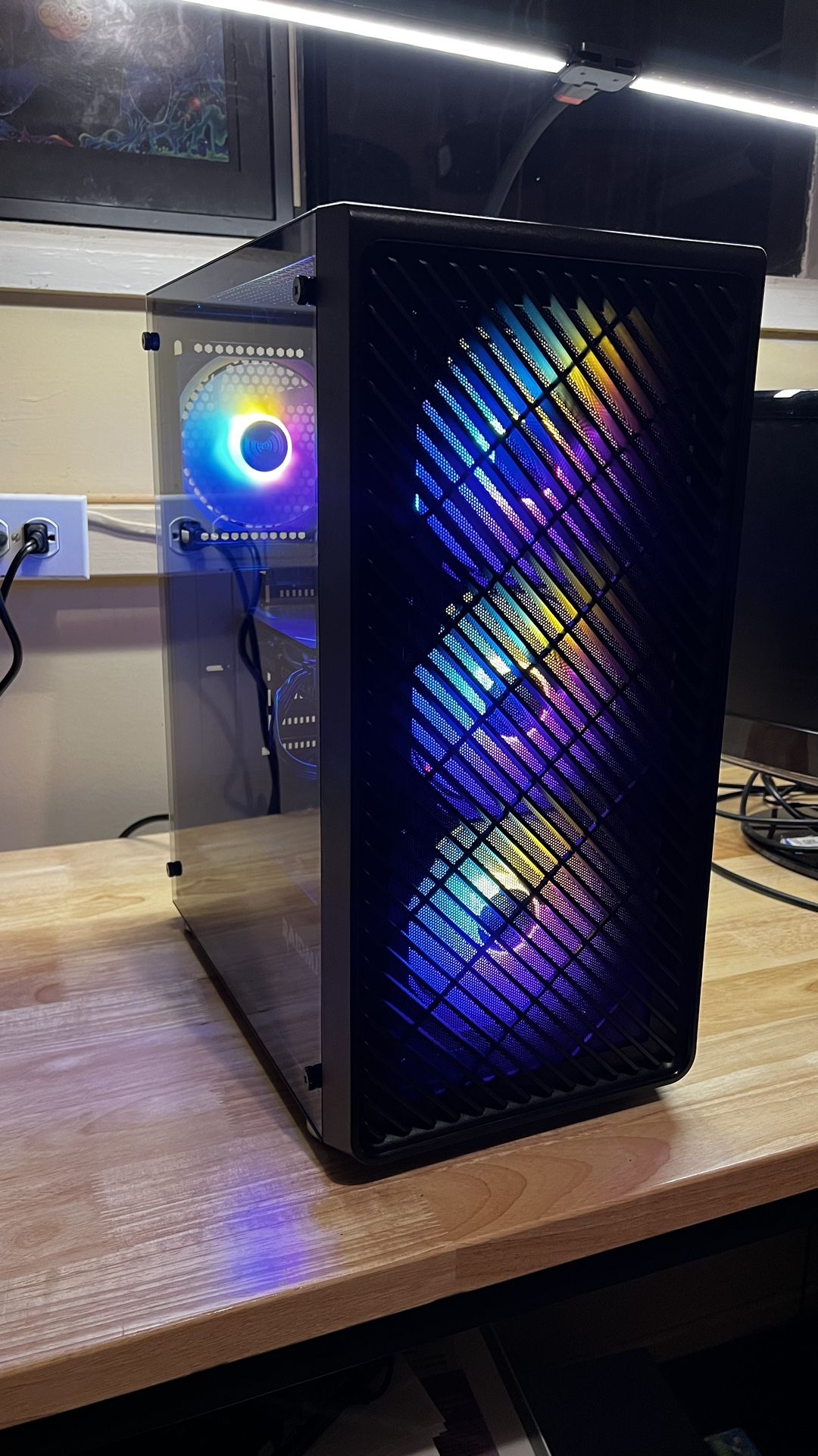 Sleek i7 Gaming PC - RTX 2060, 32GB RAM, 500GB SSD