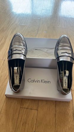 Women’s shoes 7.5