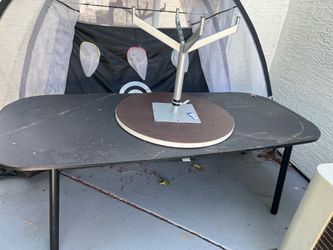 Free tables (1 large dining table 1 round table)