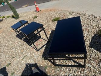 Coffee table set