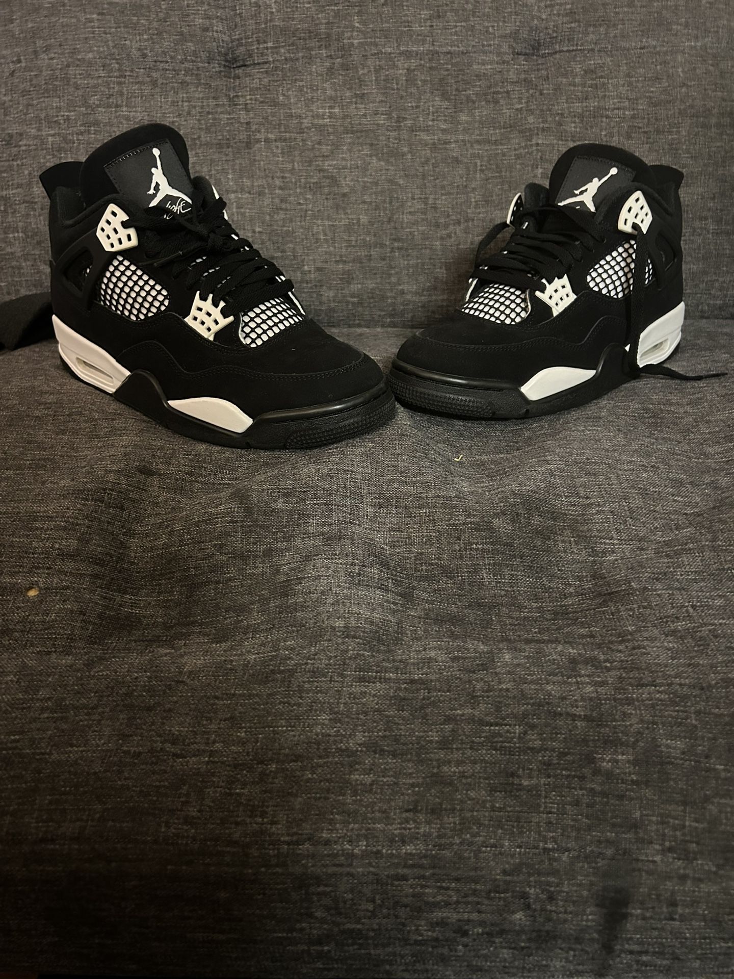 Jordan 4