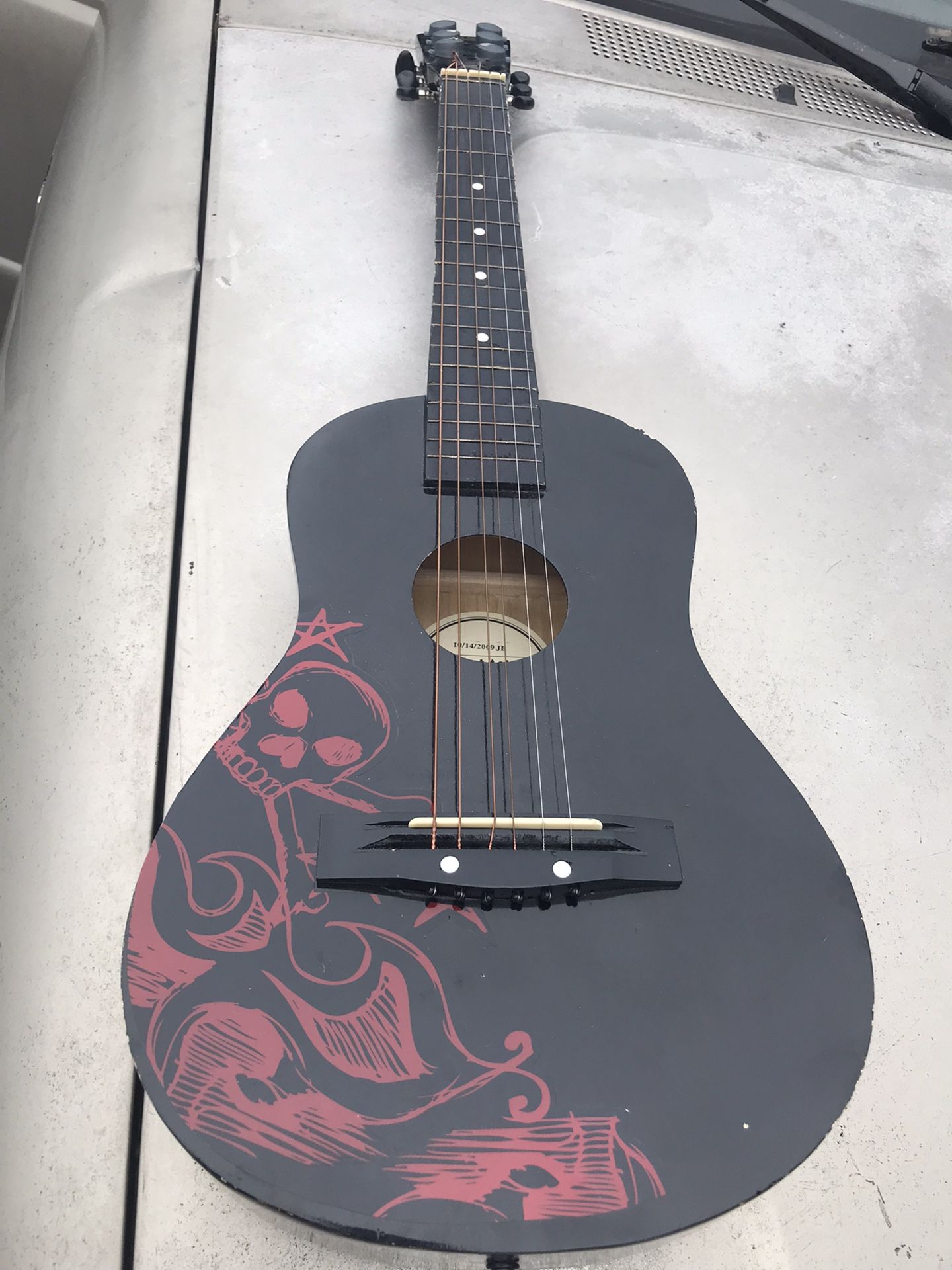 Kids would first act guitar very nice only $25