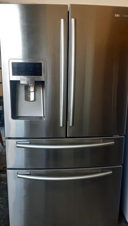 Samsung 4-Door Stainless Steel Fridge
