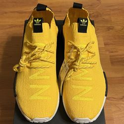 Adidas NMD_R1 Men’s Size 9 Primeknit EQT Yellow Brand New W Tags/box 