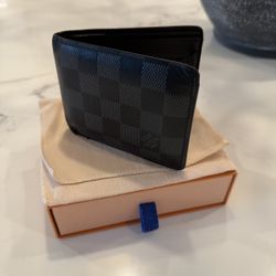 Genuine Louis Vuitton Damier Infini Wallet