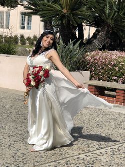 Wedding dress for sale