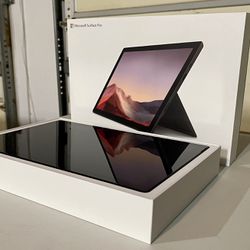Microsoft Surface Pro 7 (Black) + Keyboard Cover