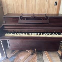 Wurlitzer Piano 