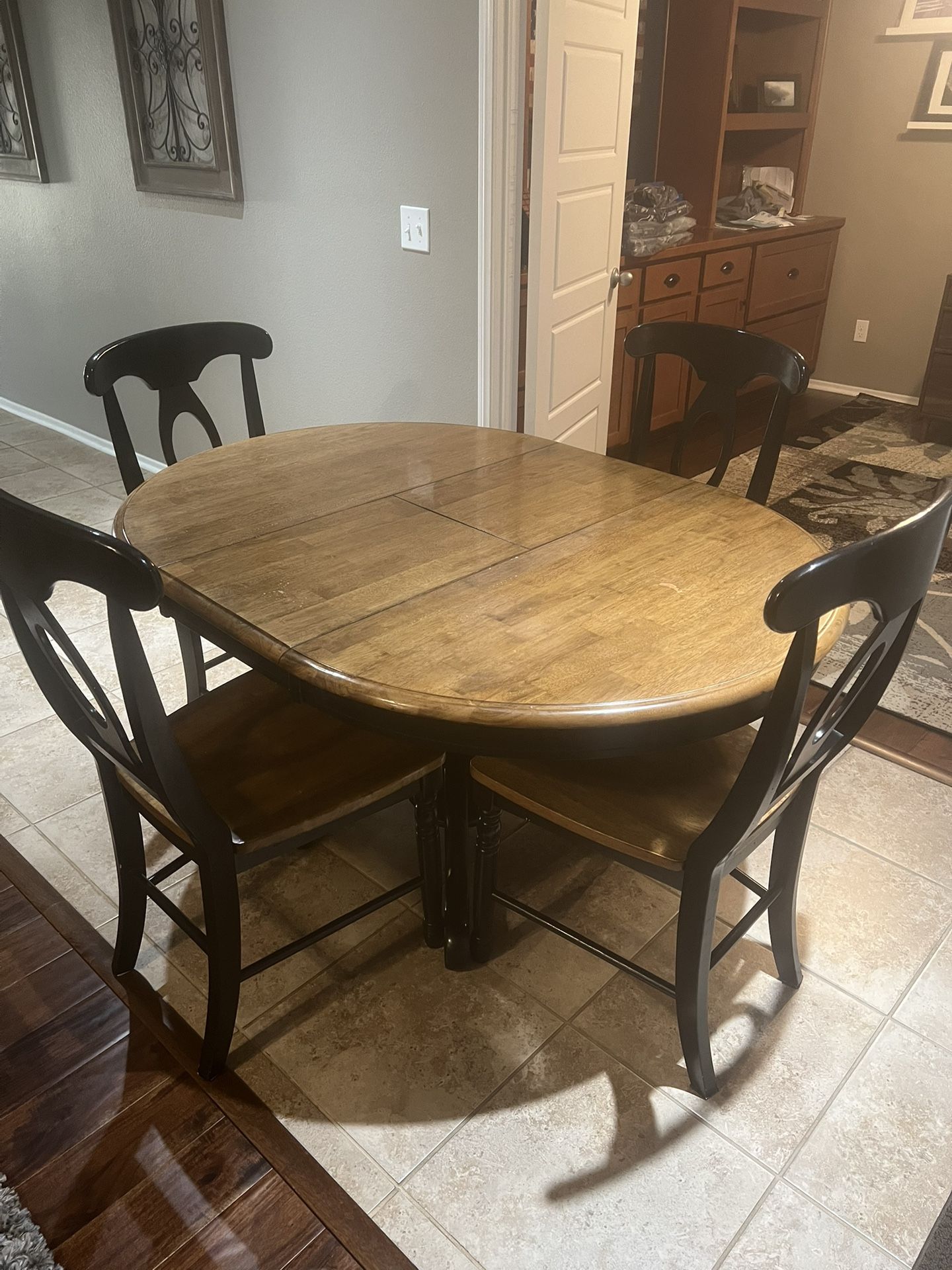 Dining Table With A Leaf