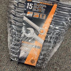 15 Piece Gear Wrench