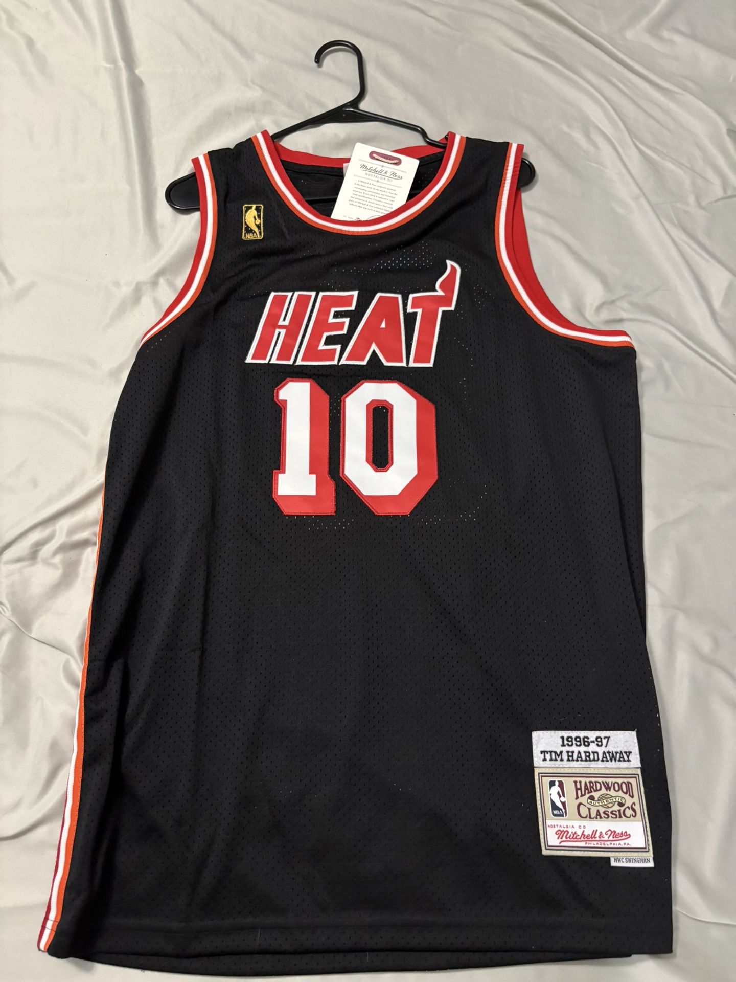 THROWBACK NBA CLASSIC JERSEYS