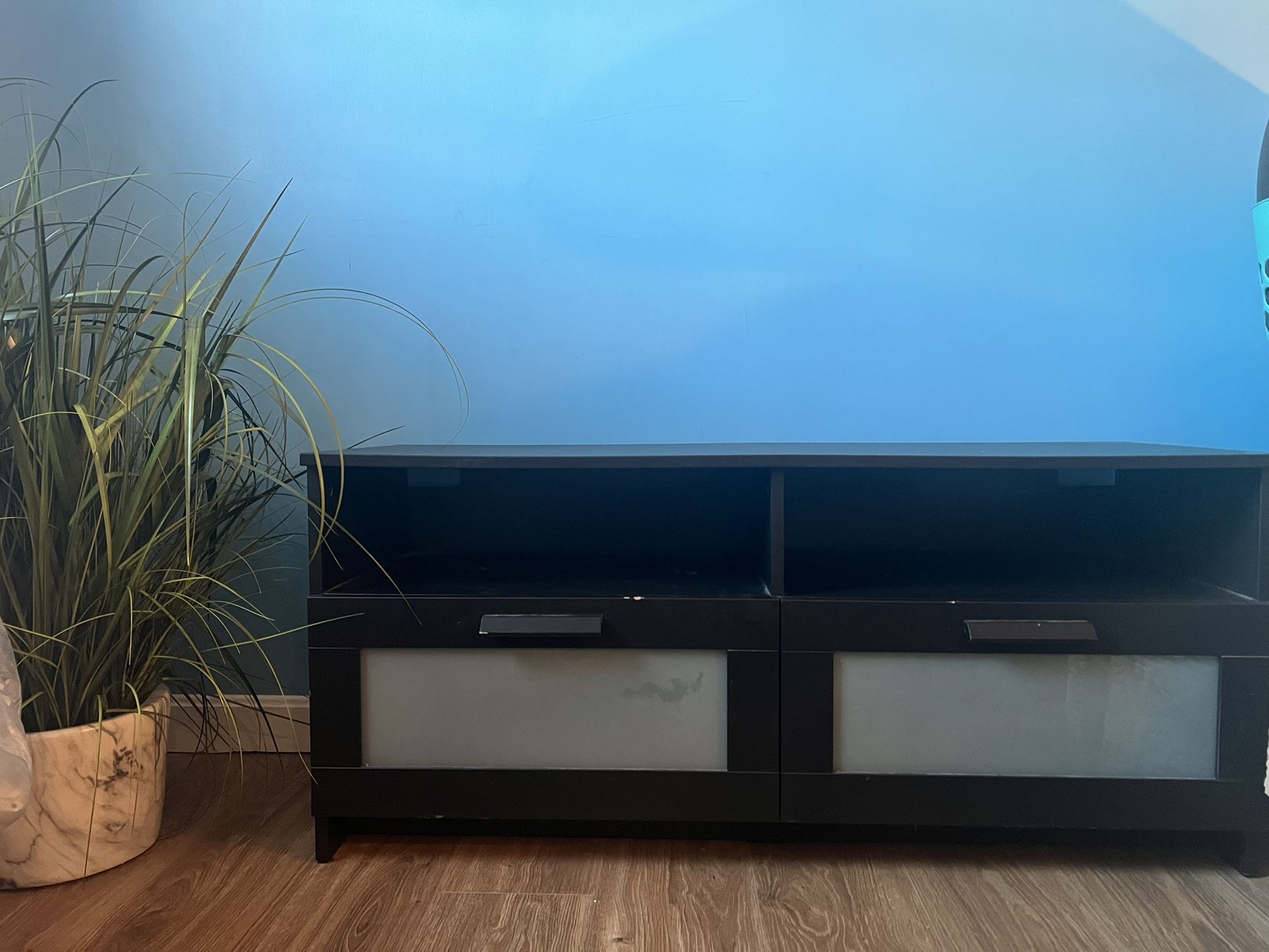 Black Tv Stand With Drawers