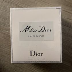 DIOR Miss Dior