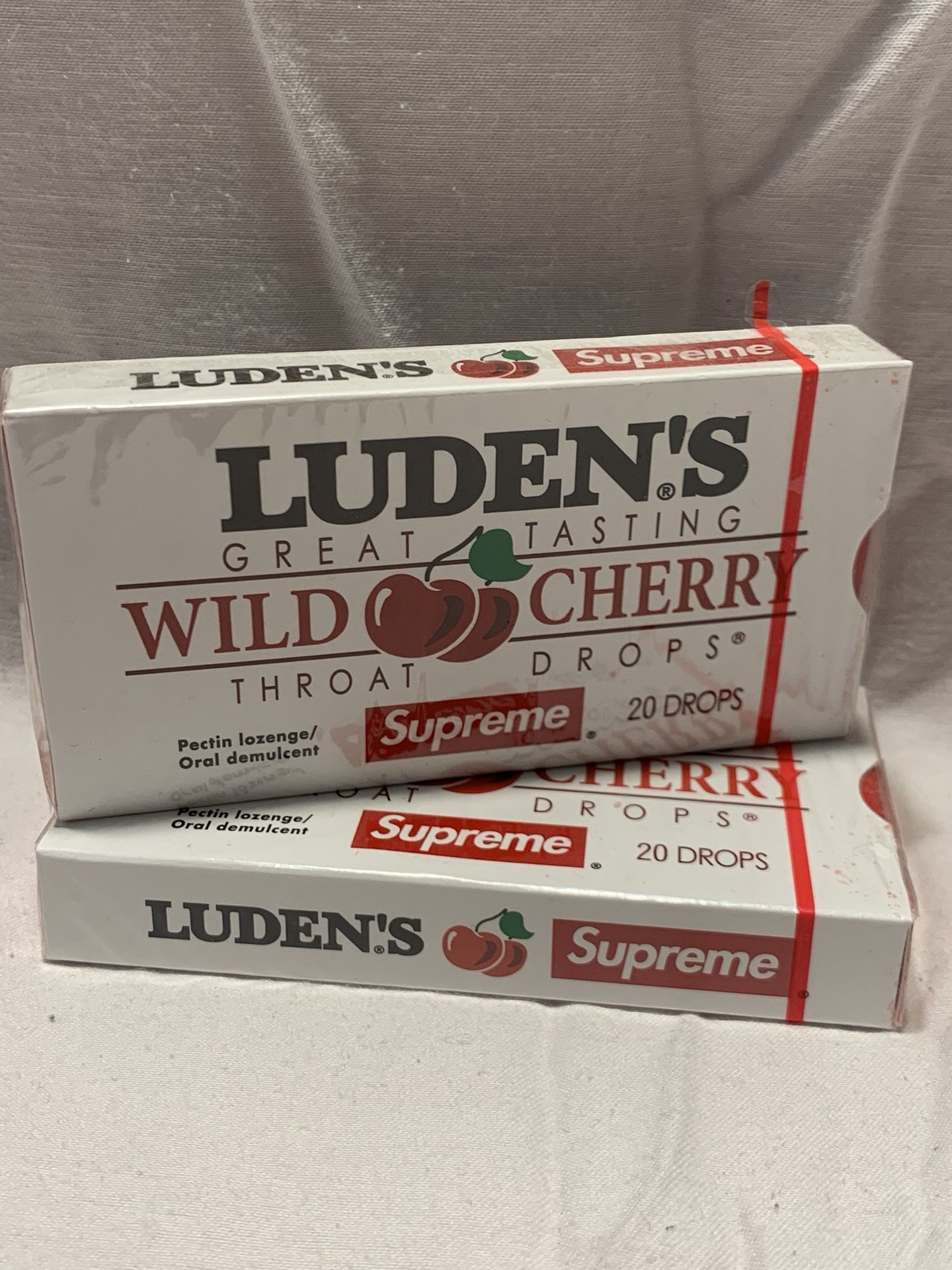 Supreme ludens drops top