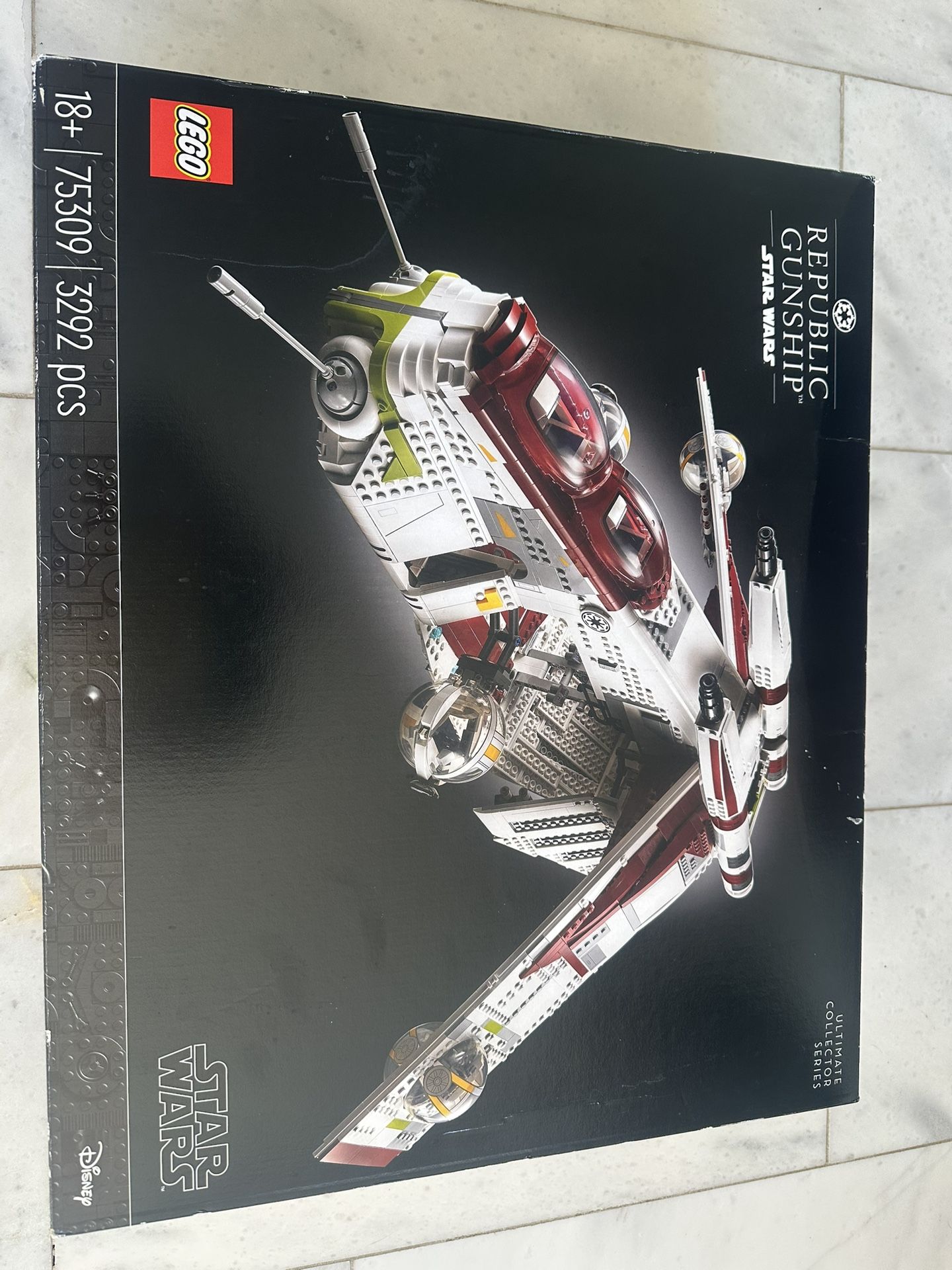LEGO STAR WARS UCS REPUBLIC GUNSHIP 753509