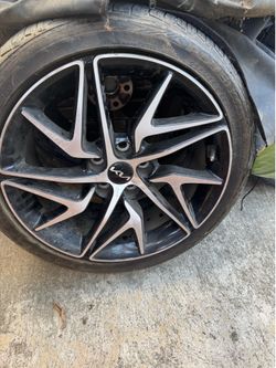 Kia stinger 18 inch rims