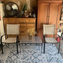 Coffe Table And Two Chairs Deck Furniture